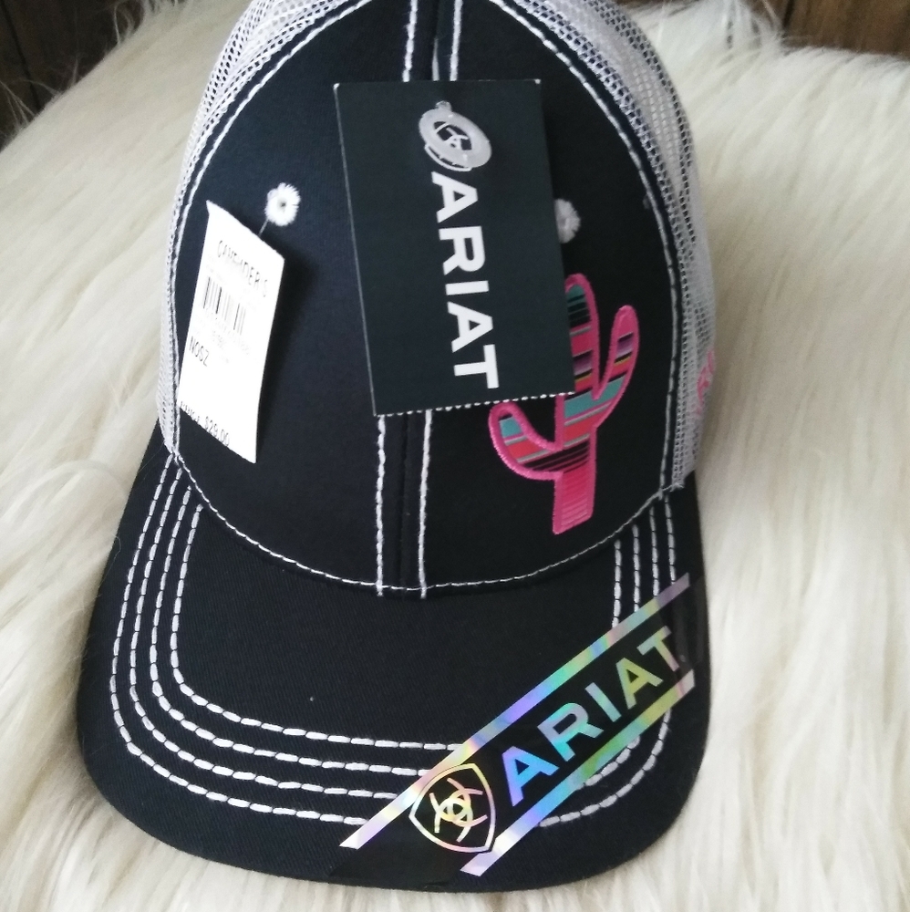 New arita hat